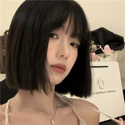 历尽沧桑一美人